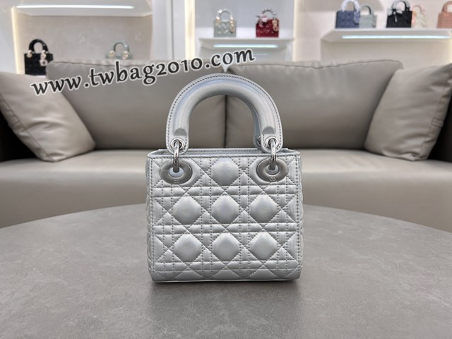 Dior专柜新款Lady女包迪奥高仿原单三格羊皮幻彩银Classic Lady戴妃包 djfk1278